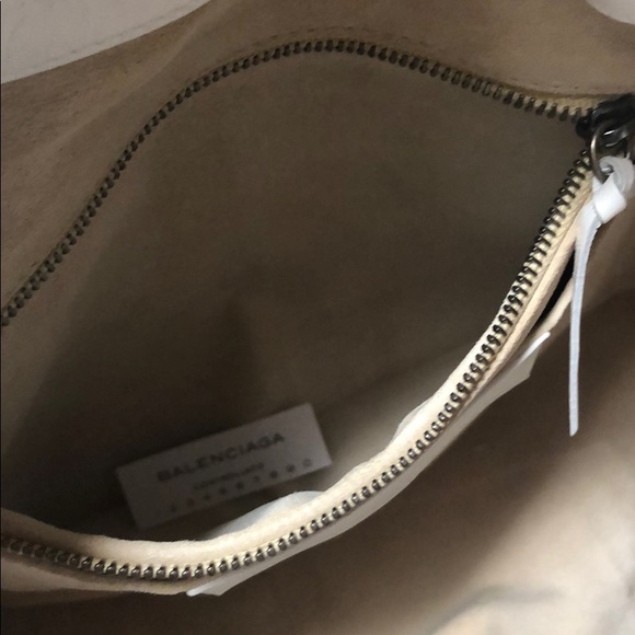 Balenciaga White leather purse 👛 Rare textured - Picture 6 of 13
